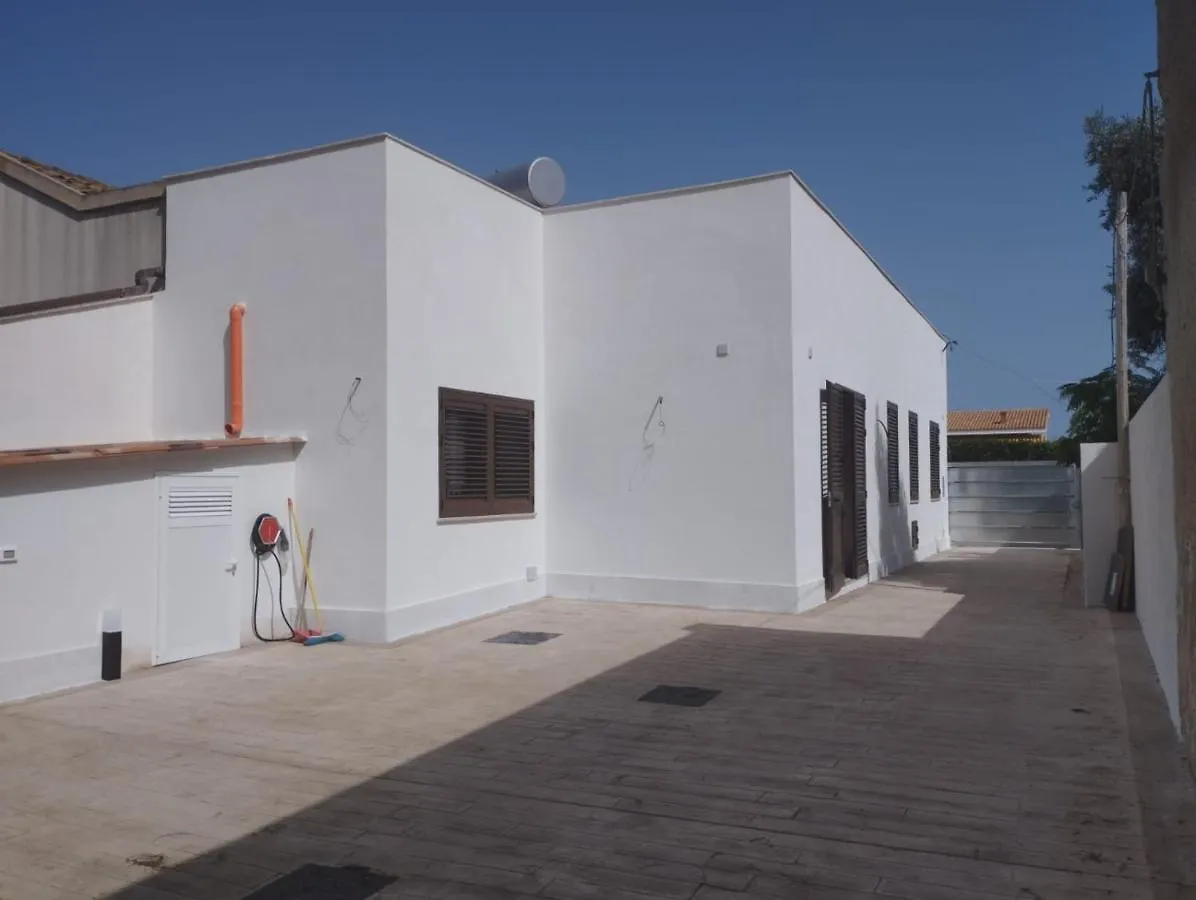 Villa Dammy Marsala 0*,  Italien